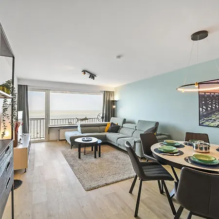 Luxury 2-bedroom Apartment, Cleaning Included Апартаменты